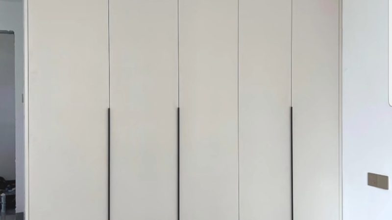数控开料机在板式家具制作中的精准打孔之道**