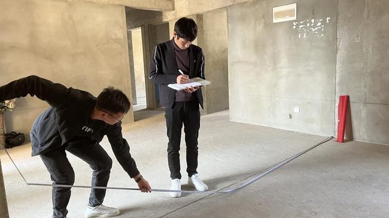 揭秘定制衣柜板材批发价格：源头揭秘与选购要点